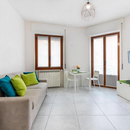 Appartamento Sempione 1 - Affitti Brevi Italia Milán Exterior foto